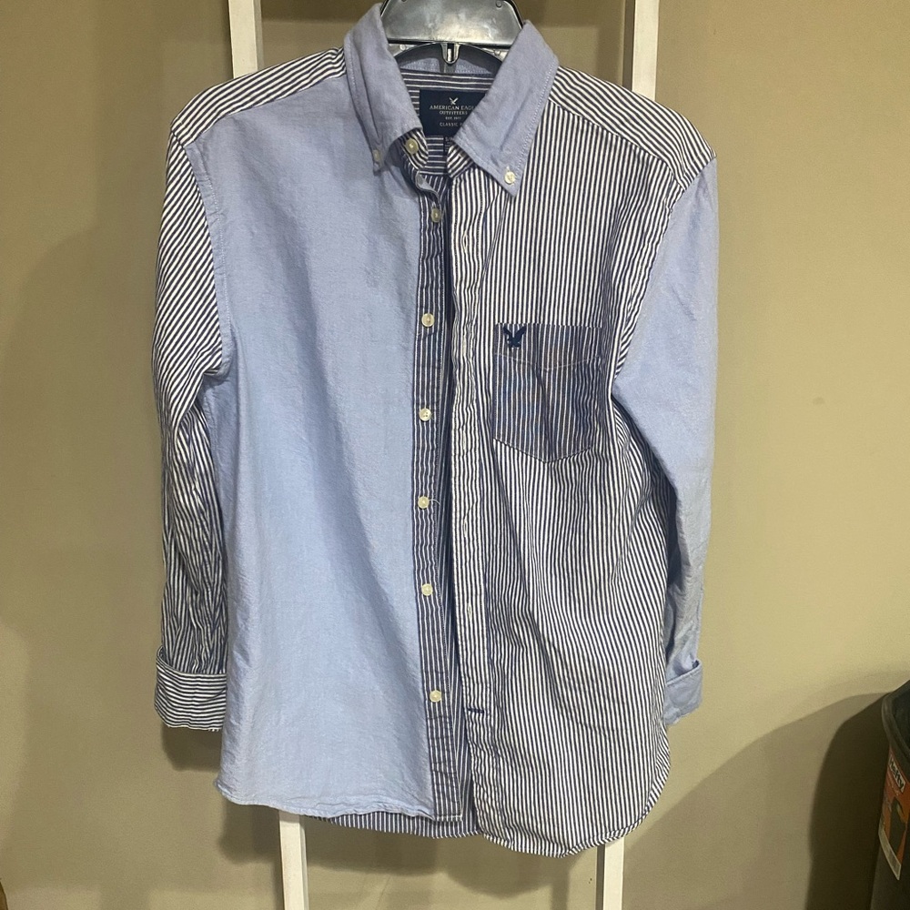 American Eagle Outfitters Men's Dual Blue Striped Shirt- Small